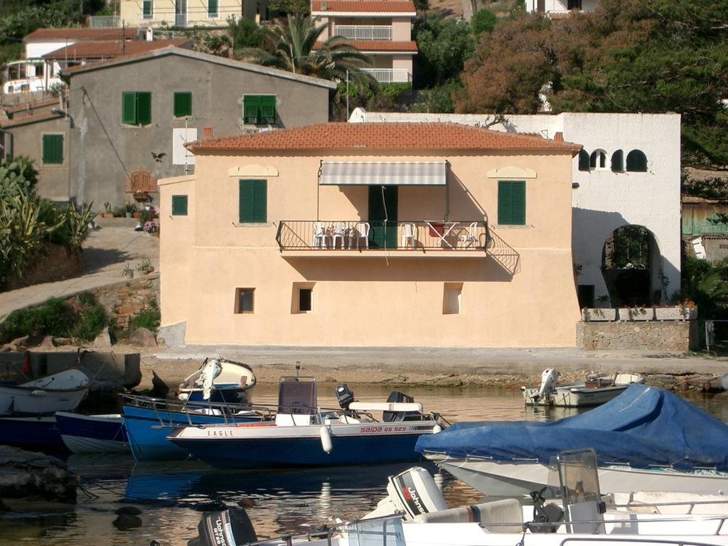 Ammiraglio Apartment Campese  Bagian luar foto